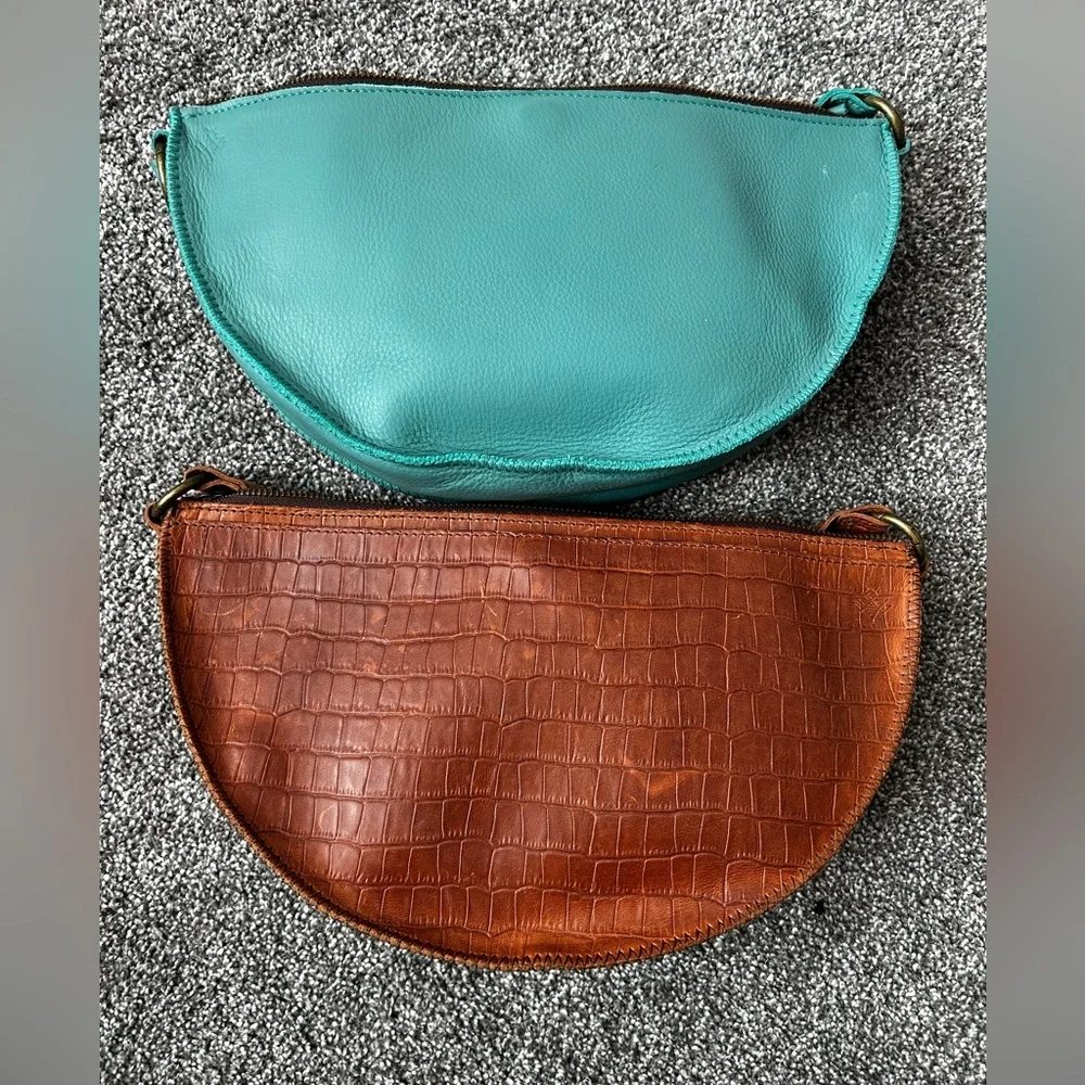 Lyons leather Queen Bees and wallets - Picture 4 of 16